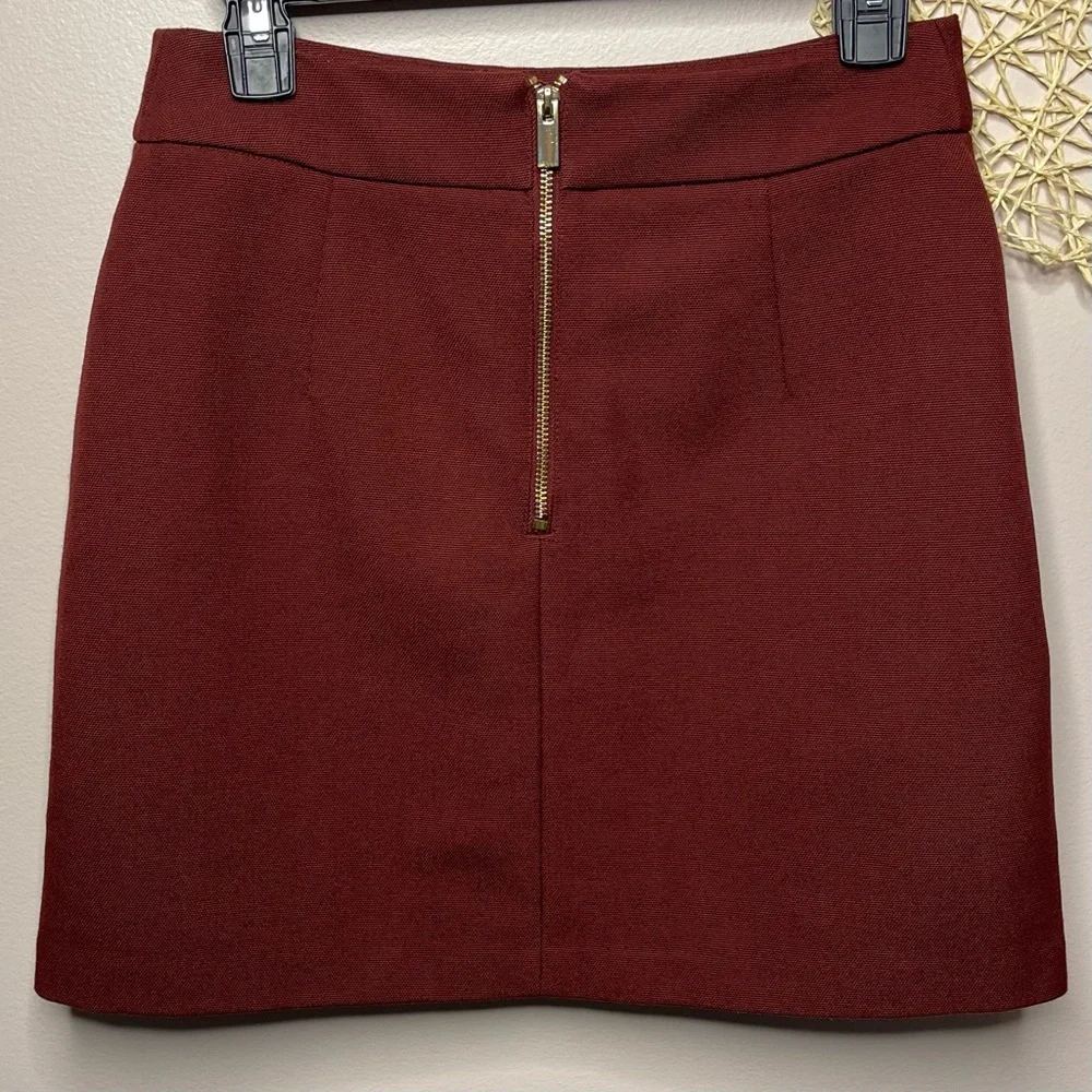 H&M Textured Woven Zipper Mini Skirt (Maroon) - 8